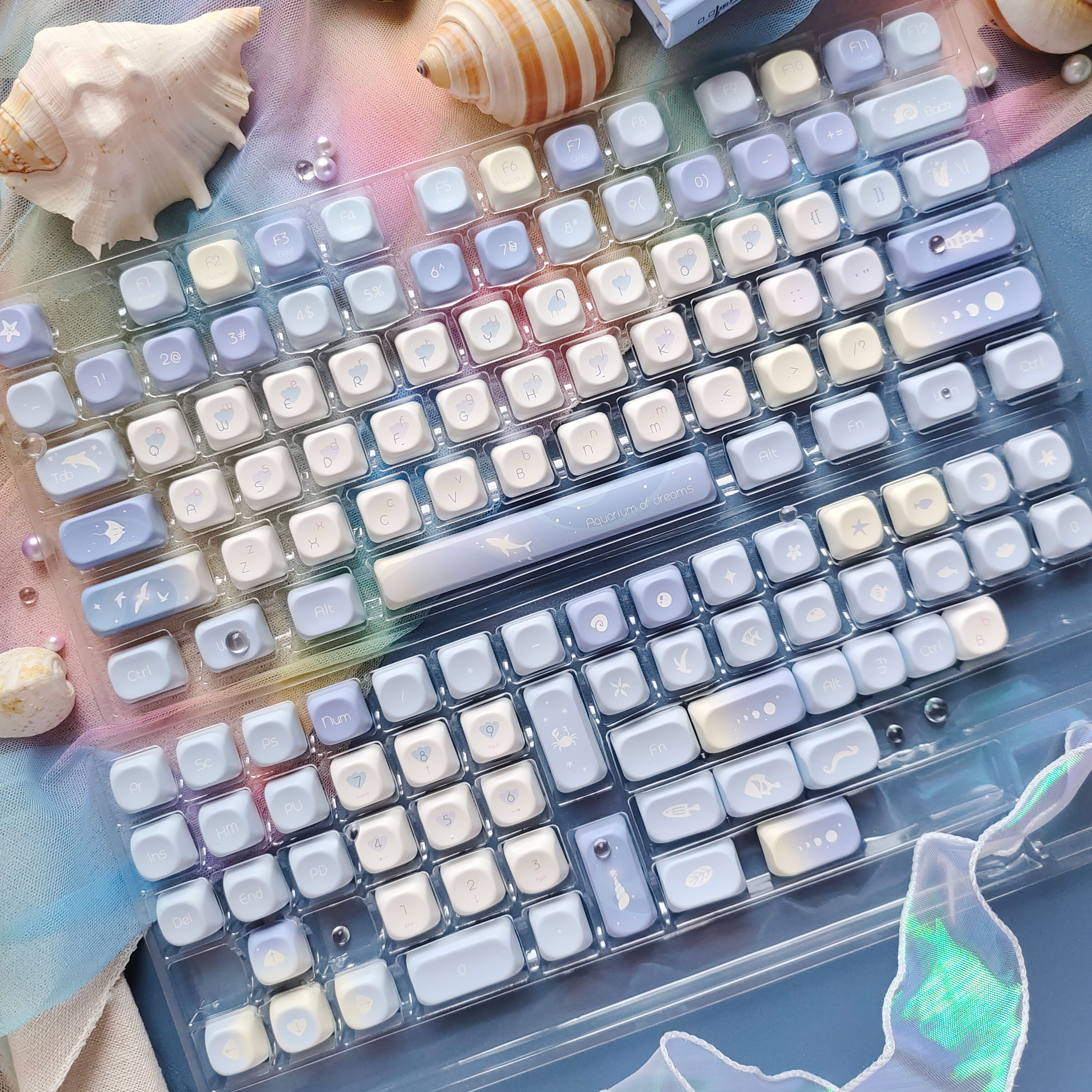 Five Sided Dye Sublimation Key - Gaming Keyboard Blue のレビューと価格